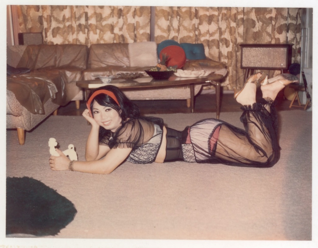 Casa Susanna: Cross-dressers in the mid-1950s and 1960s